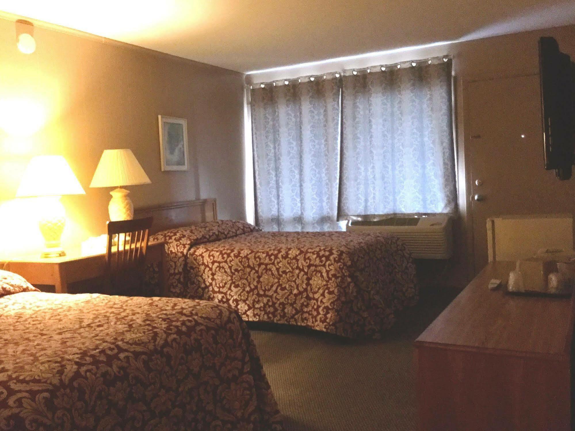 Knights Inn Amsterdam Extérieur photo