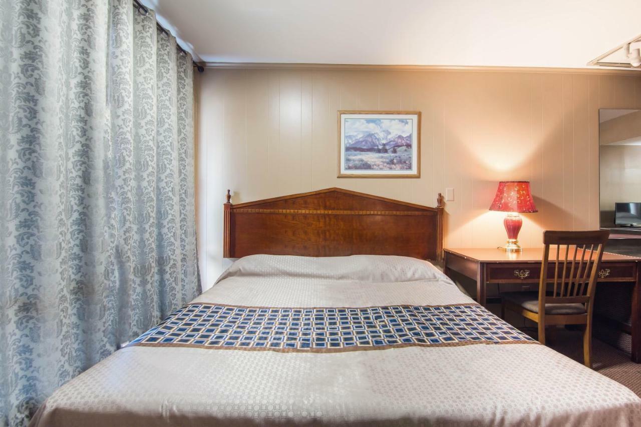 Knights Inn Amsterdam Extérieur photo